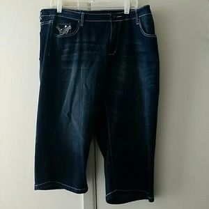 Blue Vineyard Capri jeans-size 18W